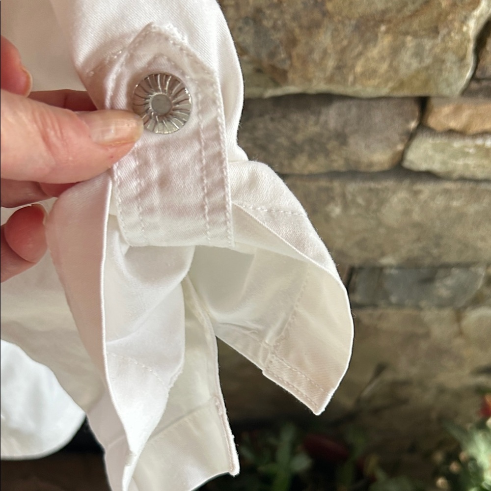 Dressbarn White Jean Jacket Size X-Large; Cropped Length; 3/4 Sleeve; 4 Pockets - Picture 9 of 16